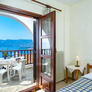Otel Kritikos